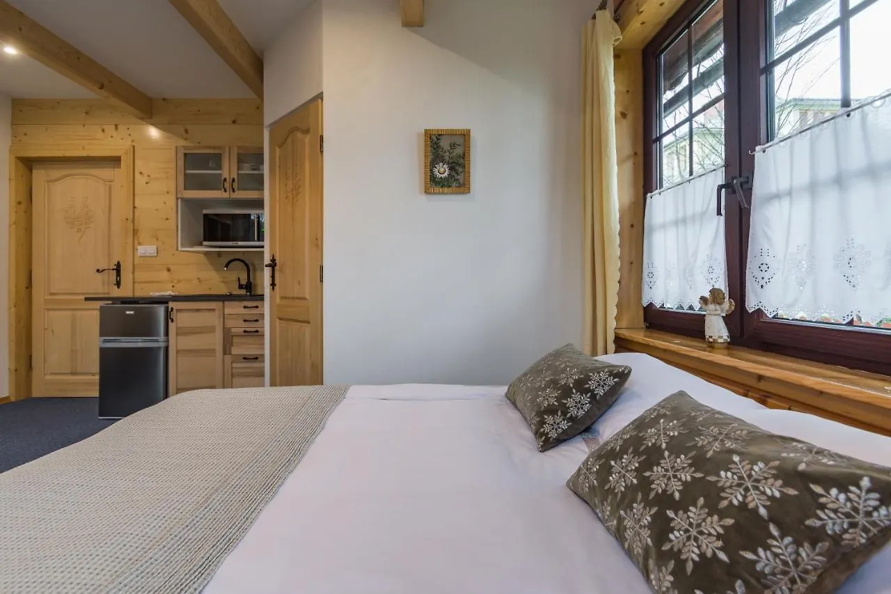 Pokoje i Apartamenty Centrum - Willa Bajeczka Zakopane